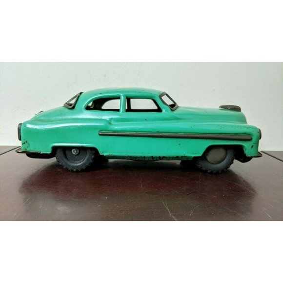 Vintage 1949 Tin Friction CADILLAC Coupe Metal green Toy Car Promo ULTRA RARE! - Picture 6 of 10